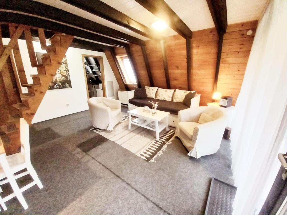 Gemuetliches Ferienhaus Mit Sonniger Terrasse Frankenwald Naehe Badesee Smart-Tv Lichtenberg  Exterior foto